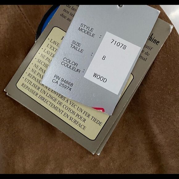 Bernardo Tan Real Suede Pants Size 8 New with tags - Picture 6 of 16